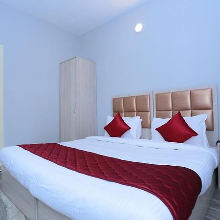 Super Townhouse Prince Palace Thiruvananthapuram Extérieur photo