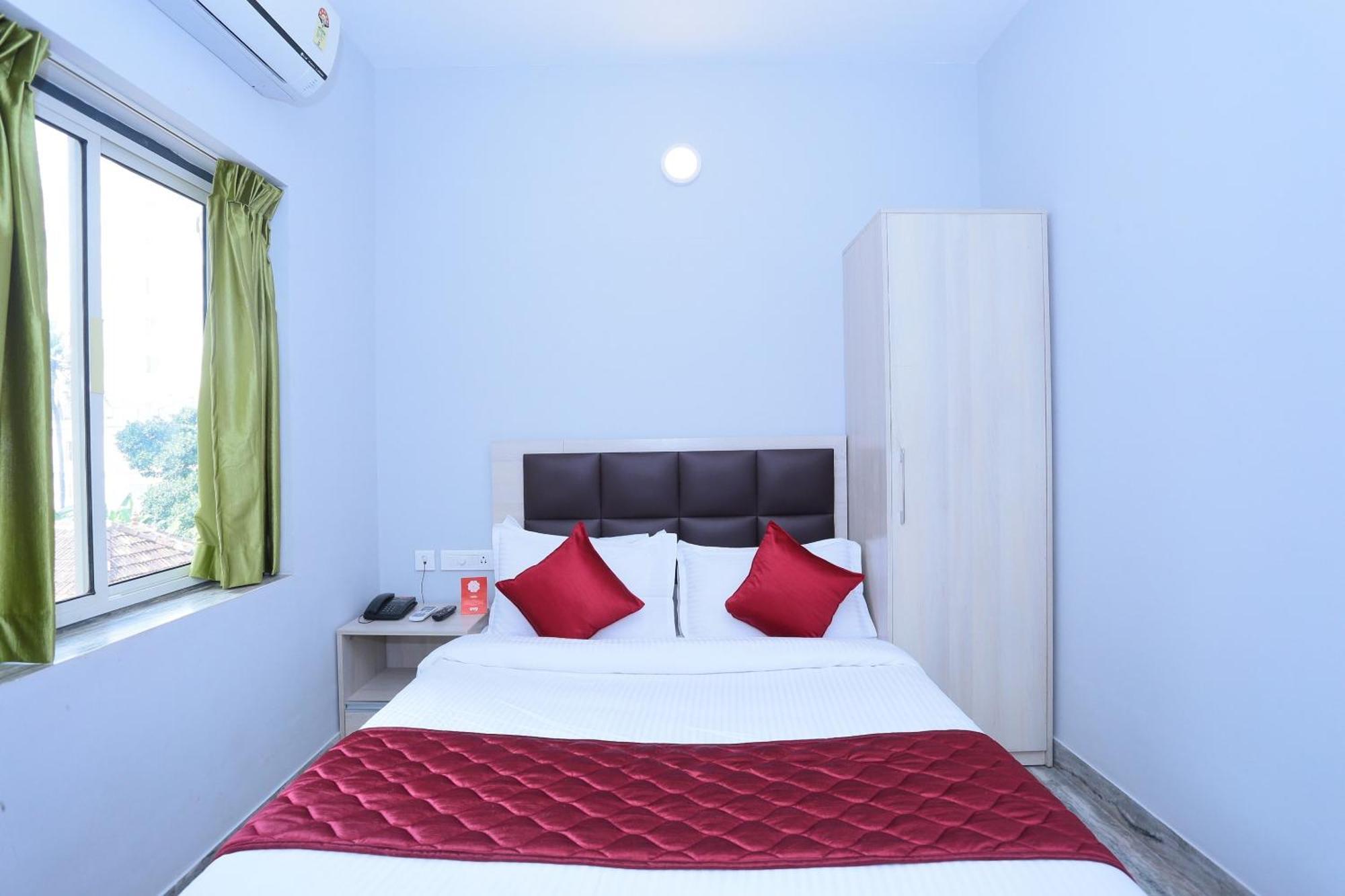 Super Townhouse Prince Palace Thiruvananthapuram Extérieur photo