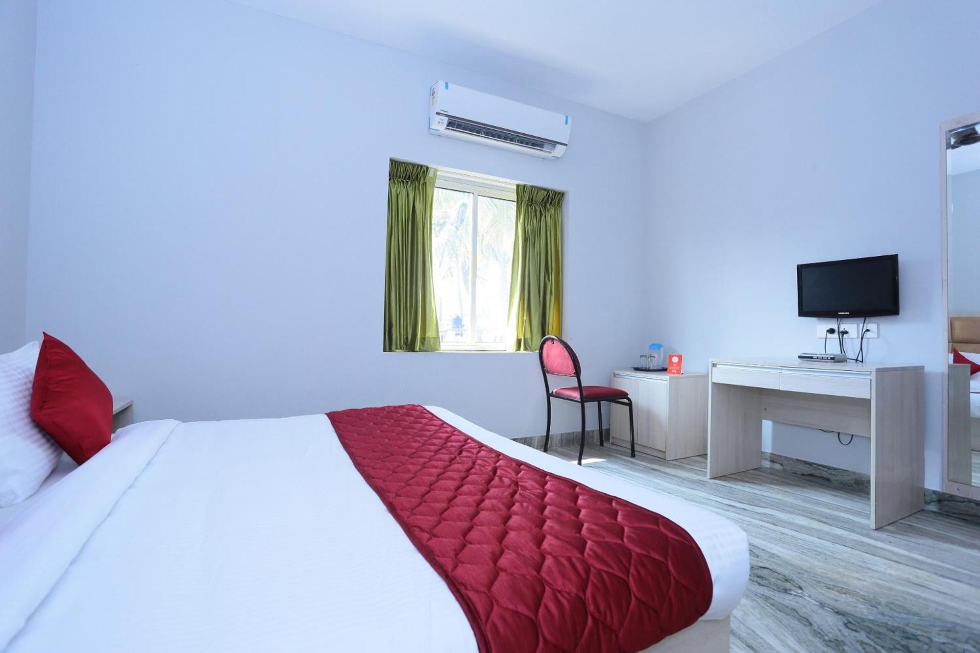 Super Townhouse Prince Palace Thiruvananthapuram Extérieur photo